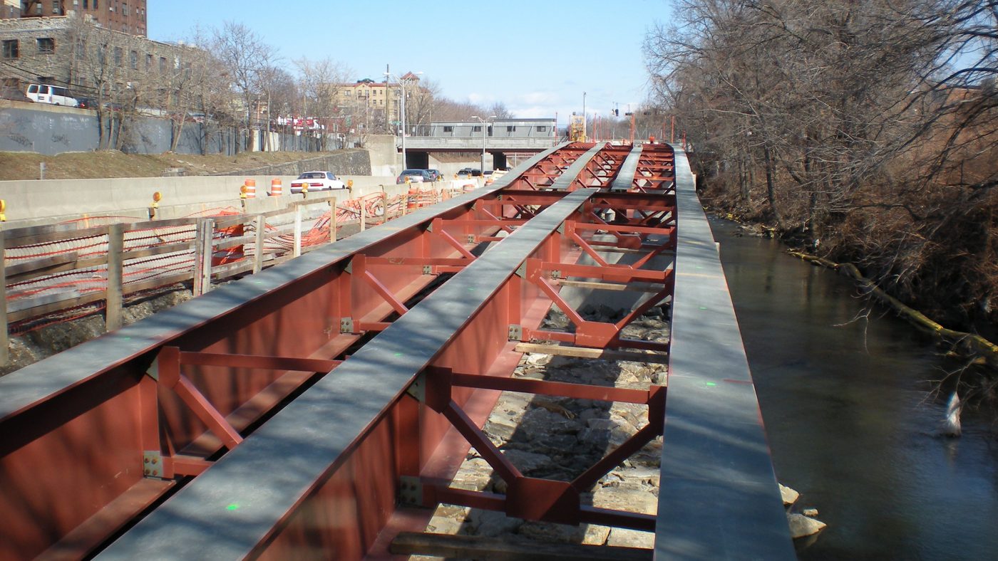 Bronx River Parkway Northbound Exit Ramp to Yonkers Avenue header